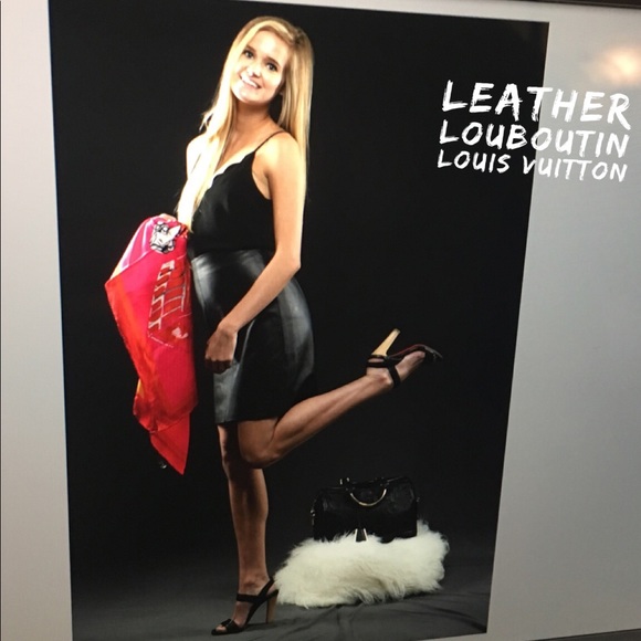 SOLD Christian Louboutin ETRI Wood Sandals Authen - Picture 2 of 16